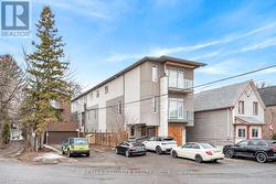 246 WESTHAVEN CRESCENT Ottawa, ON K1Z 7G3