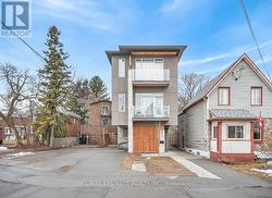 246 WESTHAVEN CRESCENT Ottawa, ON K1Z 7G3