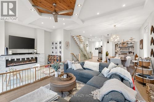 246 Westhaven Crescent, Ottawa, ON - Indoor Photo Showing Living Room