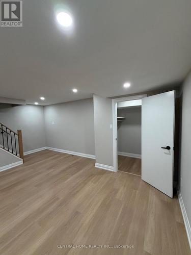 Bsmt - 229 Spring Gate Boulevard, Vaughan, ON 