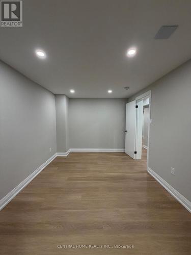 Bsmt - 229 Spring Gate Boulevard, Vaughan, ON 