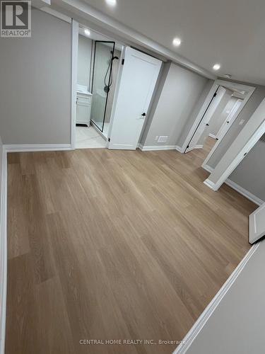 Bsmt - 229 Spring Gate Boulevard, Vaughan, ON 