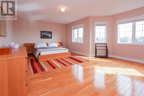 1382 Avon Drive, Mississauga, ON - Indoor Photo Showing Other Room