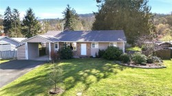 7493 Andrea Cres Lantzville, BC V0R 2H0