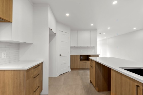 Cuisine - 57 Rue Des Plaines, Saint-Jean-Sur-Richelieu, QC - Indoor Photo Showing Kitchen