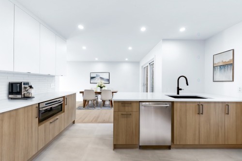 Cuisine - 57 Rue Des Plaines, Saint-Jean-Sur-Richelieu, QC - Indoor Photo Showing Kitchen With Upgraded Kitchen