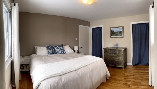 Master Bedroom - 182 Av. Duke-Of-Kent, Pointe-Claire, QC - Indoor Photo Showing Bedroom