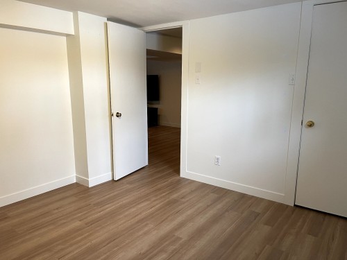 Office - 182 Av. Duke-Of-Kent, Pointe-Claire, QC - Indoor Photo Showing Other Room