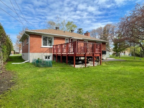 Back of Structure - 182 Av. Duke-Of-Kent, Pointe-Claire, QC - Outdoor