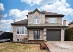 631 Rue Smith Saint-Jean-Sur-Richelieu, QC J3B 8R7