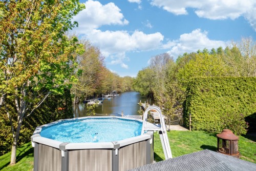 Photo aérienne - 631 Rue Smith, Saint-Jean-Sur-Richelieu, QC 
