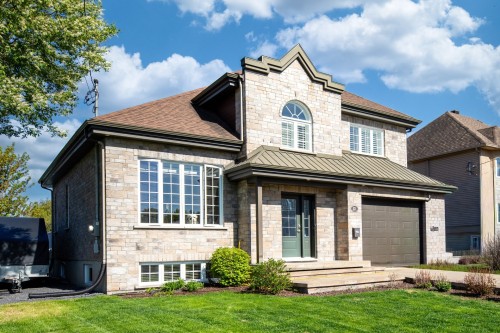 Photo aérienne - 631 Rue Smith, Saint-Jean-Sur-Richelieu, QC 