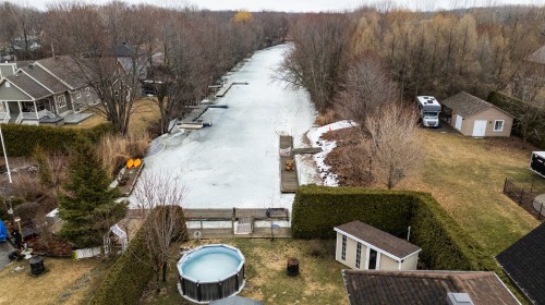 Photo aérienne - 631 Rue Smith, Saint-Jean-Sur-Richelieu, QC 