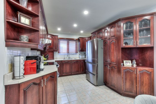 Cuisine - 980  - 982 Av. Châtelaine, Laval (Chomedey), QC - Indoor Photo Showing Kitchen