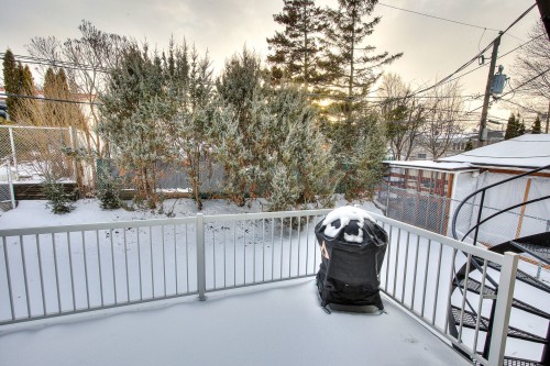 Cour - 980  - 982 Av. Châtelaine, Laval (Chomedey), QC - Outdoor