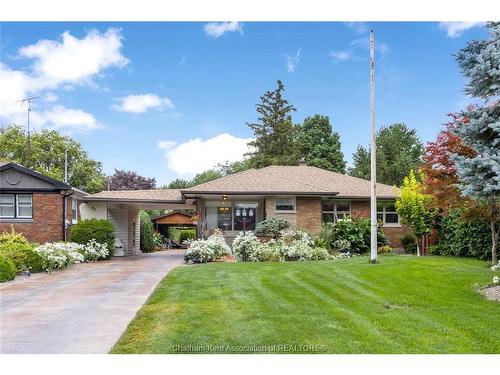 41 MAPLE Street  Chatham, ON N7L 2E5