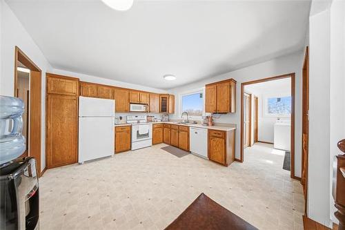 50149 45E Rd, Ross, MB 