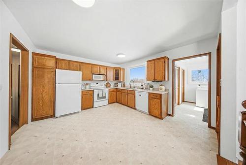 50149 45E Rd, Ross, MB 