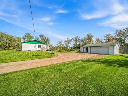 50149 45E Rd, Ross, MB 