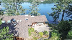 425 Scott Point Dr Salt Spring, BC V8K 2R2