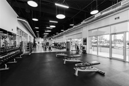 214-21 Conard St, View Royal, BC - Indoor Photo Showing Gym Room