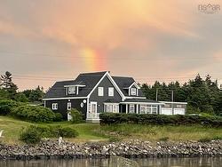 427 Overcove Road Freeport, NS B0V 1B0