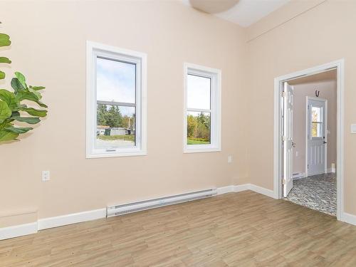 696 Point Aconi Road, Point Aconi, NS 