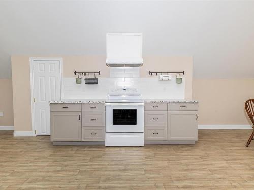696 Point Aconi Road, Point Aconi, NS 
