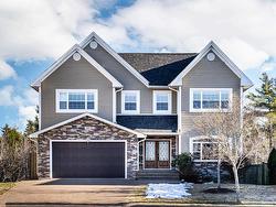 47 Crozier Court  Halifax, NS B3M 0C3