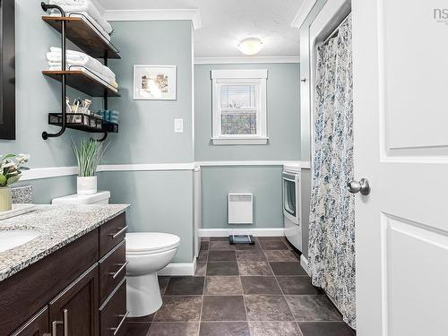 2 First Street, Lakeside, NS 