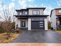 37 Samaa Court Bedford, NS B4B 0Y5