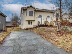 17B Hartlen Avenue  Halifax, NS B3R 1R5