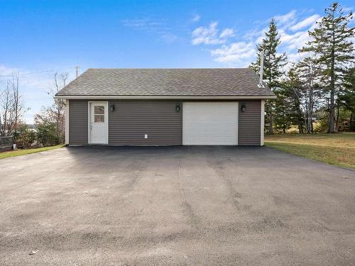 2162 Highway 376, Lyons Brook, NS 