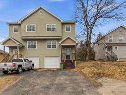 928 Sackville Drive Middle Sackville, NS B4E 1S4