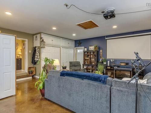 885 Thompson Road, Waterville, NS 