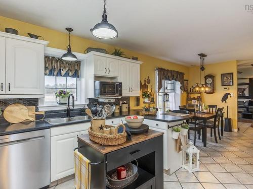 885 Thompson Road, Waterville, NS 