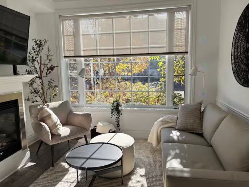 Salon - 103-33 Mtée Victor-Nymark, Saint-Sauveur, QC - Indoor Photo Showing Living Room With Fireplace