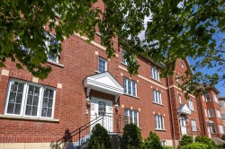 1867 Boul. Alexis-Nihon  Montréal (Saint-Laurent), QC H4R 3A7