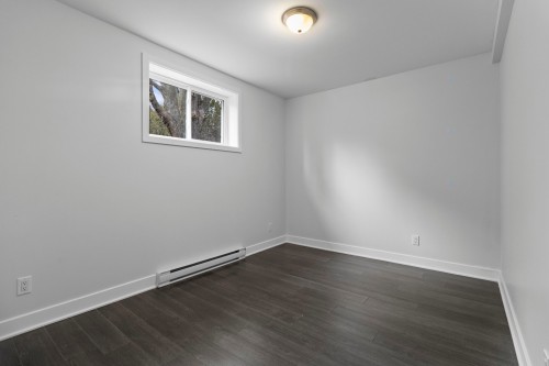 Chambre à coucher - 144 Rue William, Châteauguay, QC - Indoor Photo Showing Other Room