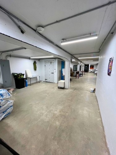 Basement - 7515 Rue St-Hubert, Montréal (Villeray/Saint-Michel/Parc-Extension), QC - Indoor Photo Showing Garage