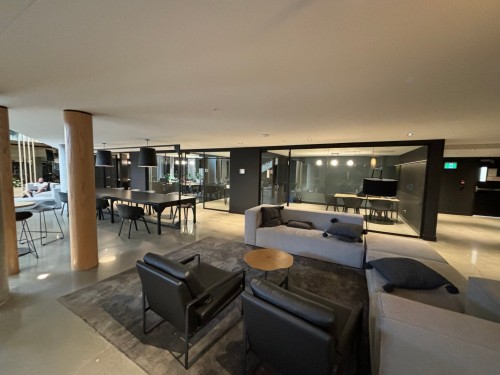 Conference room - 604-7227 Boul. Newman, Montréal (Lasalle), QC - Indoor