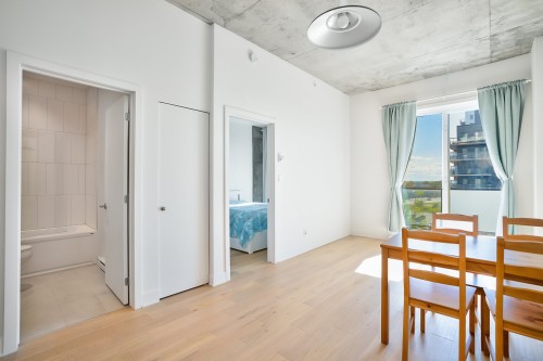 Interior - 604-7227 Boul. Newman, Montréal (Lasalle), QC - Indoor Photo Showing Dining Room