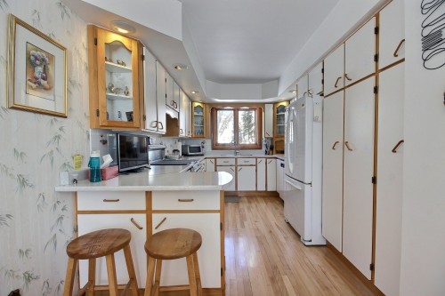 Cuisine - 154  - 156 Av. Frédéric-Hébert, Rouyn-Noranda, QC - Indoor Photo Showing Kitchen
