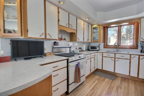 Cuisine - 154  - 156 Av. Frédéric-Hébert, Rouyn-Noranda, QC - Indoor Photo Showing Kitchen