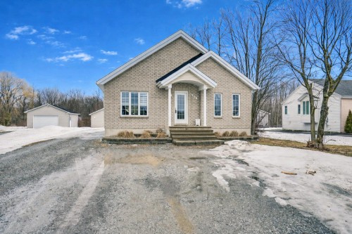 1294 Rue d'Alma  Gatineau (Gatineau), QC J8R 3J4