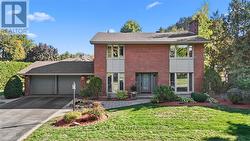 33 OKANAGAN DRIVE Ottawa, ON K2H 7E9