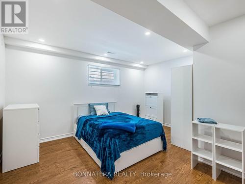 5471 Whitehorn Avenue, Mississauga, ON - Indoor Photo Showing Bedroom