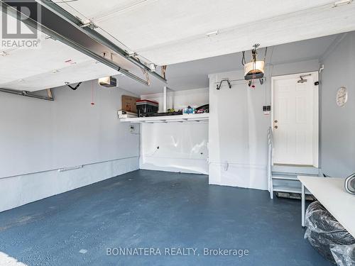 5471 Whitehorn Avenue, Mississauga, ON - Indoor Photo Showing Garage