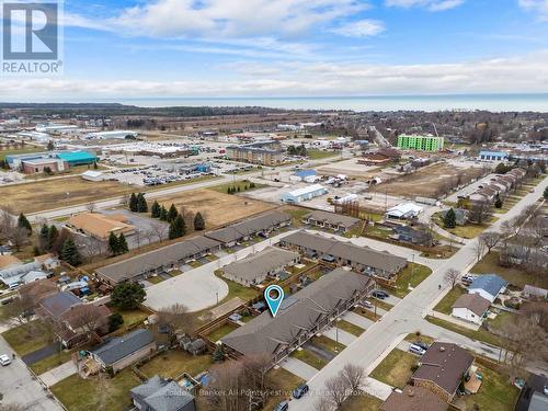 206 Bennett Street E, Goderich (Goderich (Town)), ON - Outdoor With View