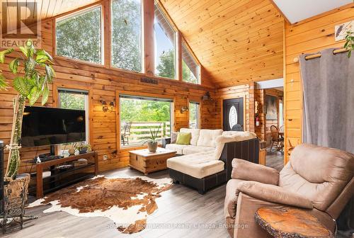 20 Kodiak Road, Mckellar, ON 